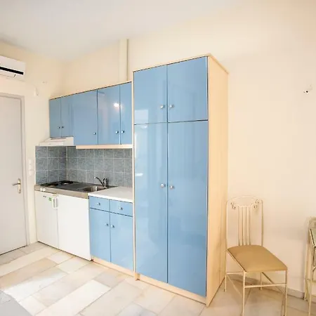 Manolis Studio